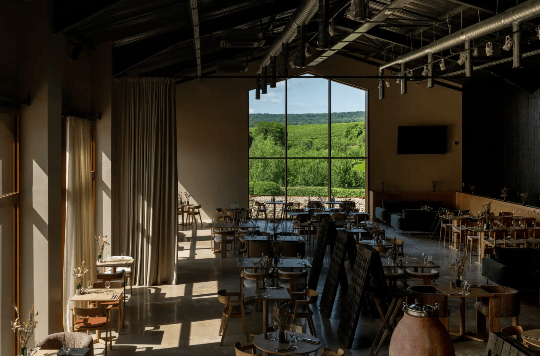 Restaurant La Farm — Val de Livre