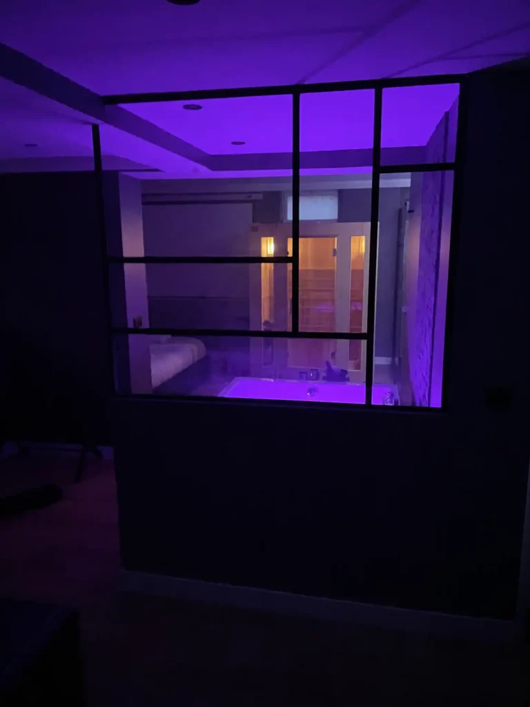 Love Room