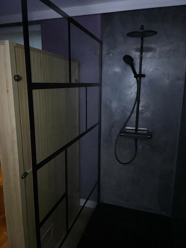 Love Room